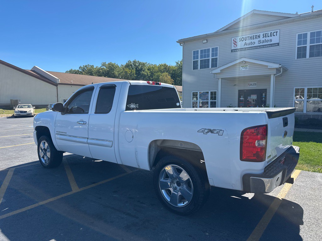 2011 Chevrolet Silverado 1500 Image 8