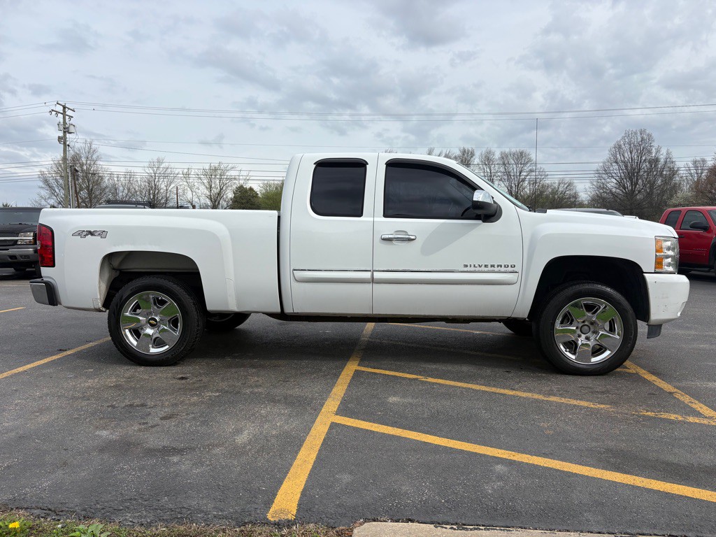 2011 Chevrolet Silverado 1500 Image 5