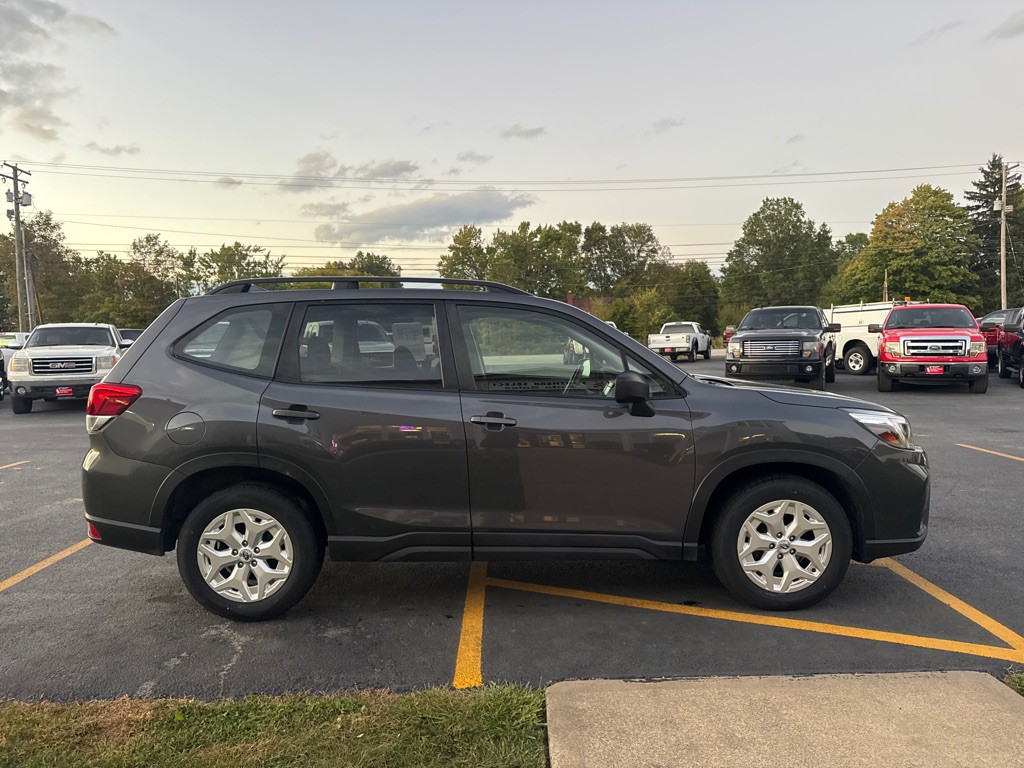2021 Subaru Forester Image 5