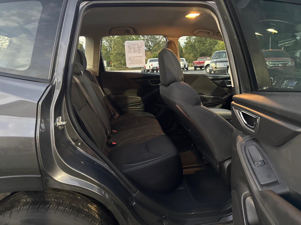 2021 Subaru Forester Image 13