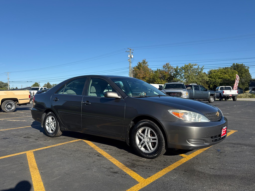 2004 Toyota Camry Image 4