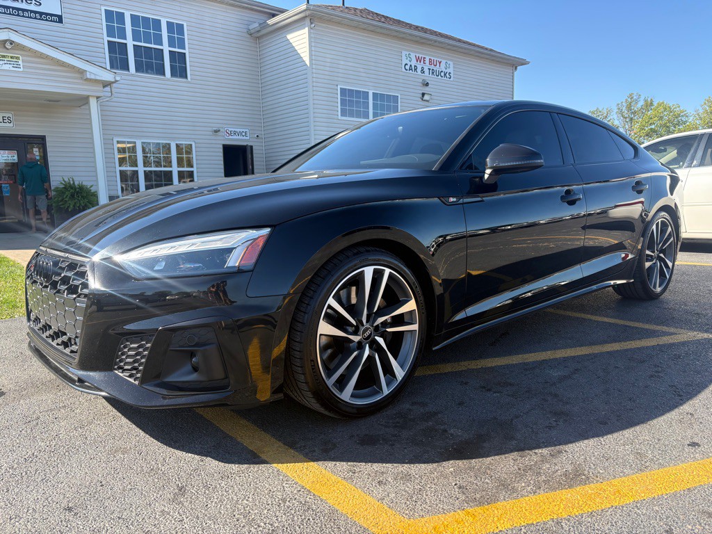 2022 Audi S5 Image 2