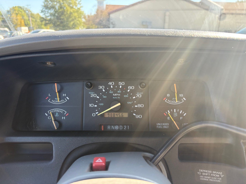 1994 Ford Aerostar Image 15
