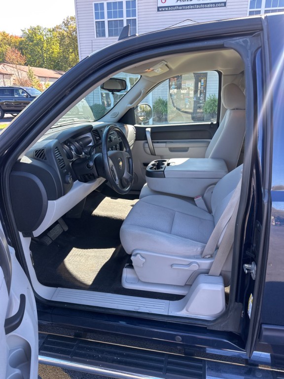 2010 Chevrolet Silverado 1500 Image 10