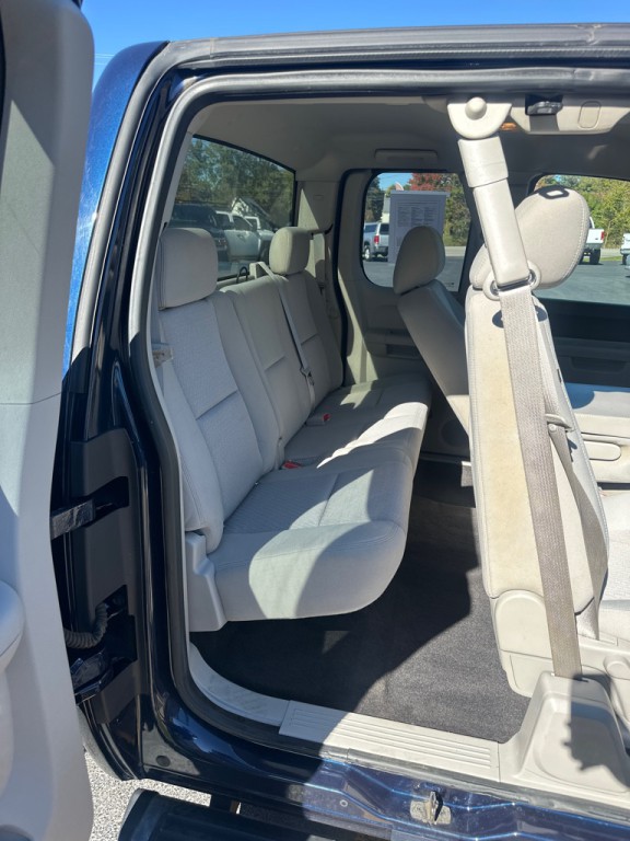 2010 Chevrolet Silverado 1500 Image 13
