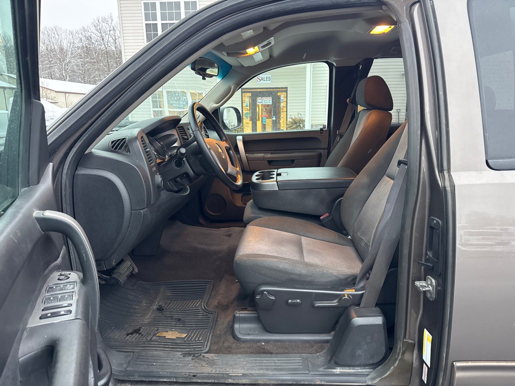 2012 Chevrolet Silverado 1500 Image 13