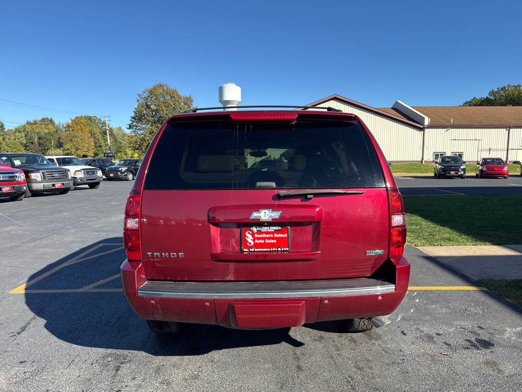 2011 Chevrolet Tahoe Image 7