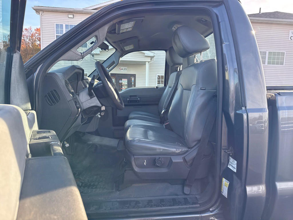 2015 Ford F-250 Image 10