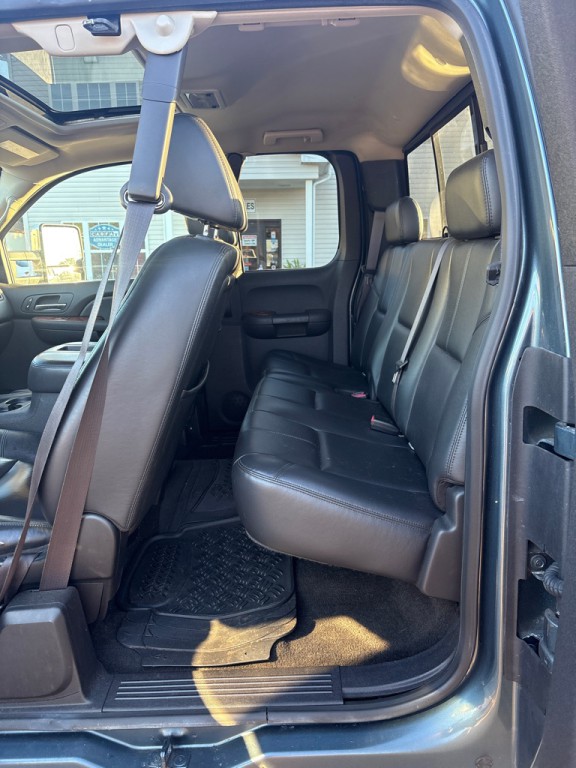 2008 Chevrolet Silverado 1500 Image 10