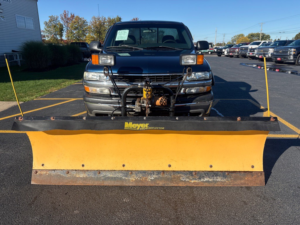 2000 Chevrolet Silverado 1500 Image 3