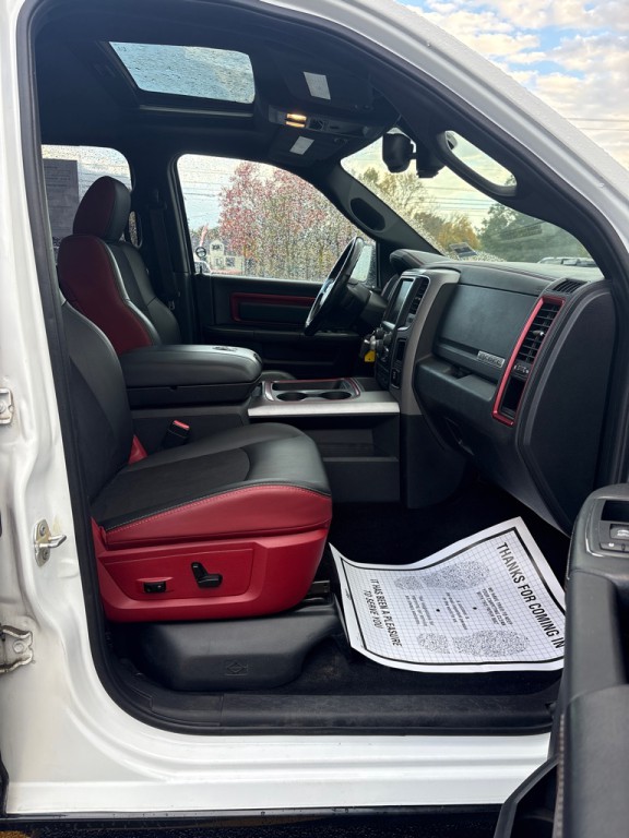 2016 RAM 1500 Image 11