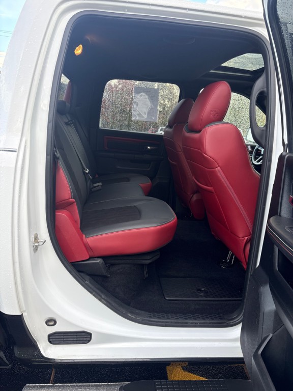 2016 RAM 1500 Image 12