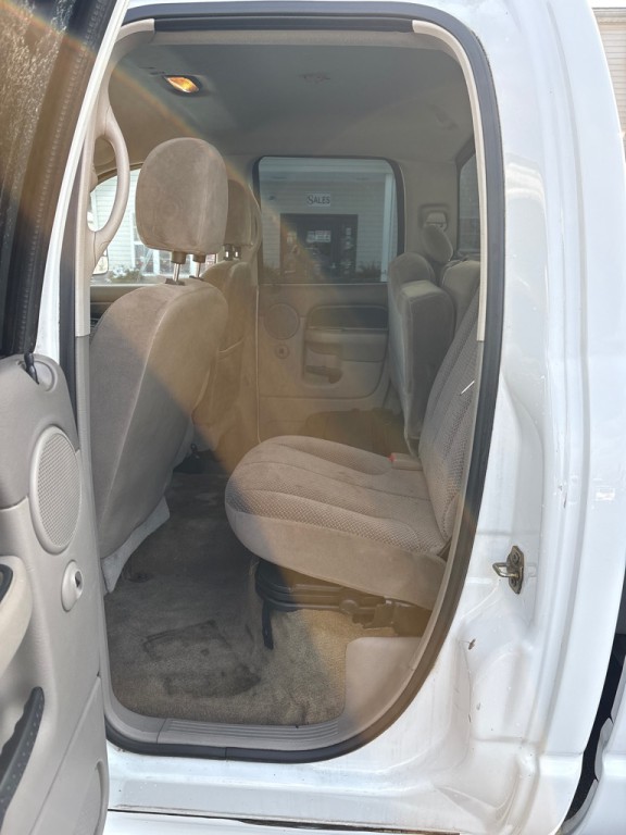2005 Dodge Ram 1500 Image 10