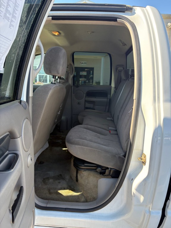 2005 Dodge Ram 1500 Image 10