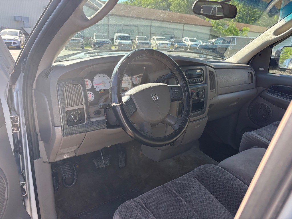 2005 Dodge Ram 1500 Image 13