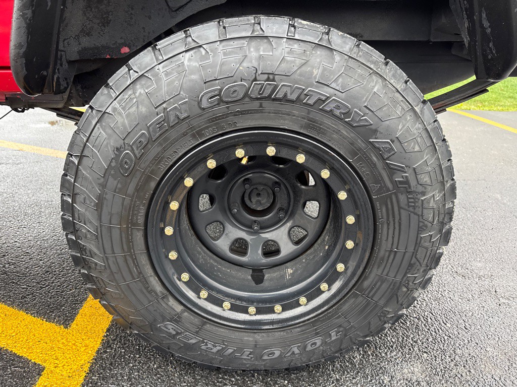 2001 Jeep Cherokee Image 9