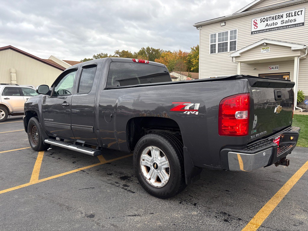 2011 Chevrolet Silverado 1500 Image 8