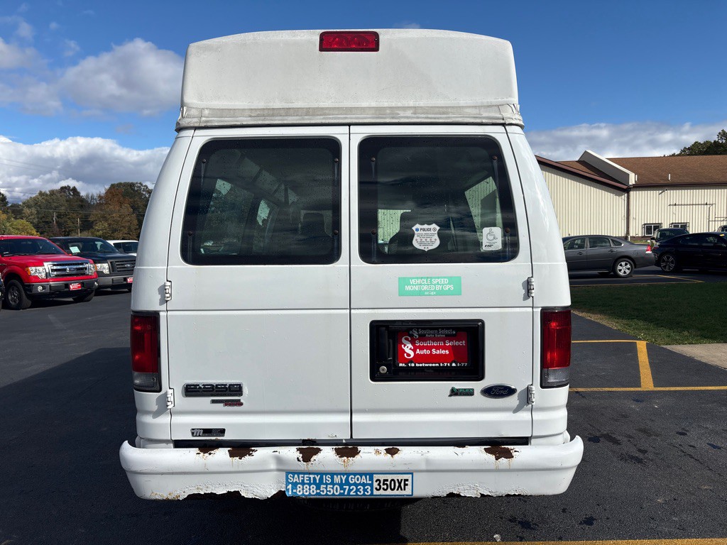2013 Ford Econoline Image 7