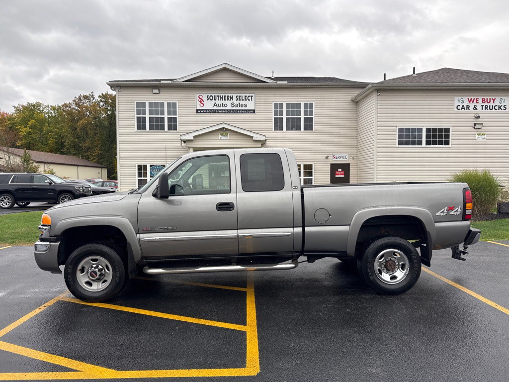 2006 GMC Sierra Image 1