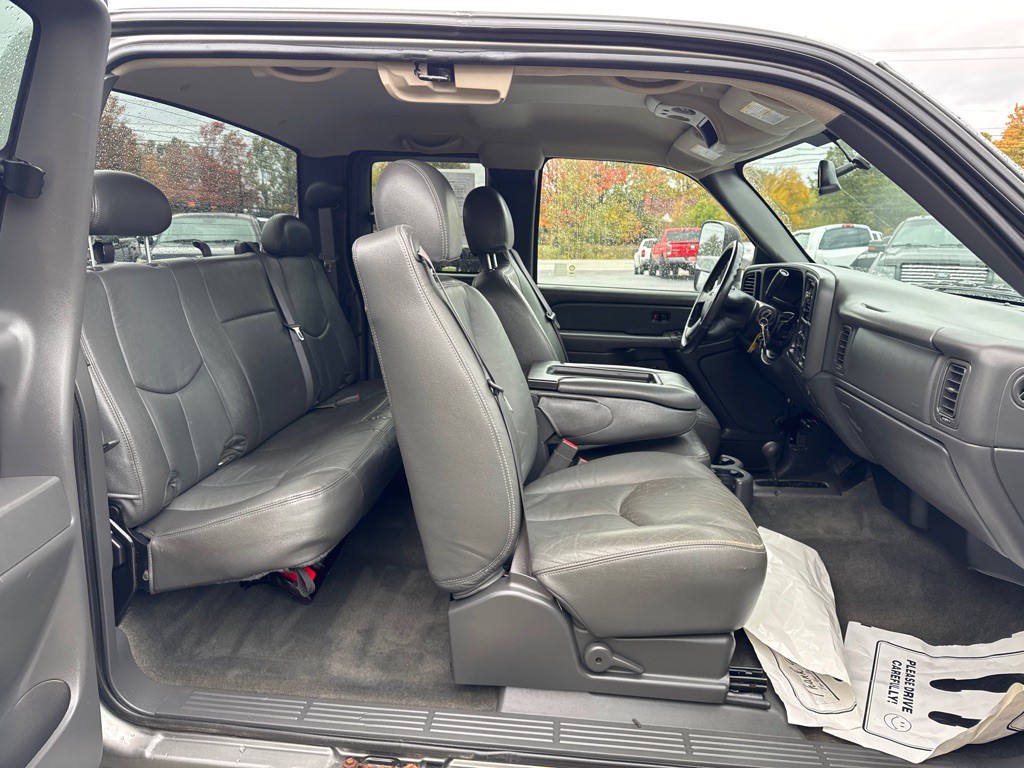 2006 GMC Sierra Image 13