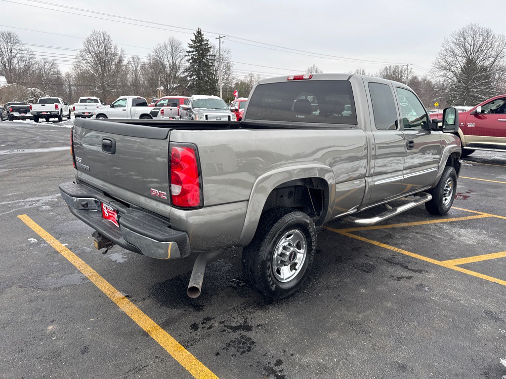 2006 GMC Sierra Image 6