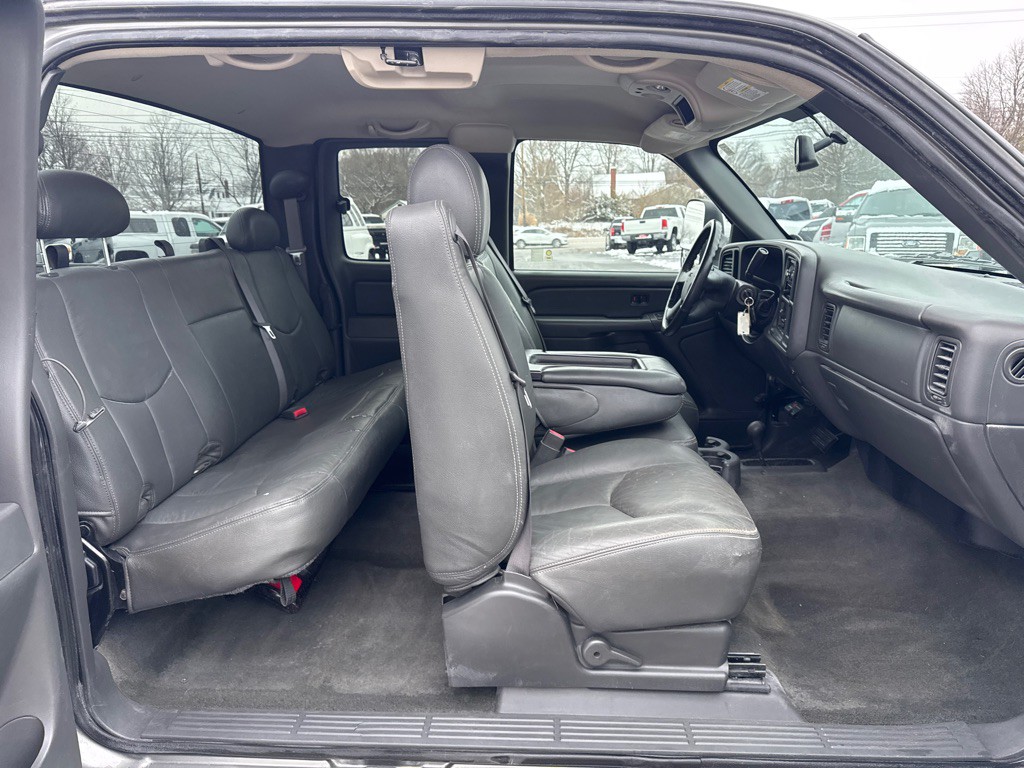 2006 GMC Sierra Image 13