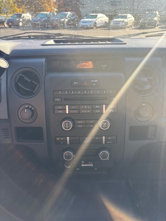 2011 Ford F-150 Image 16