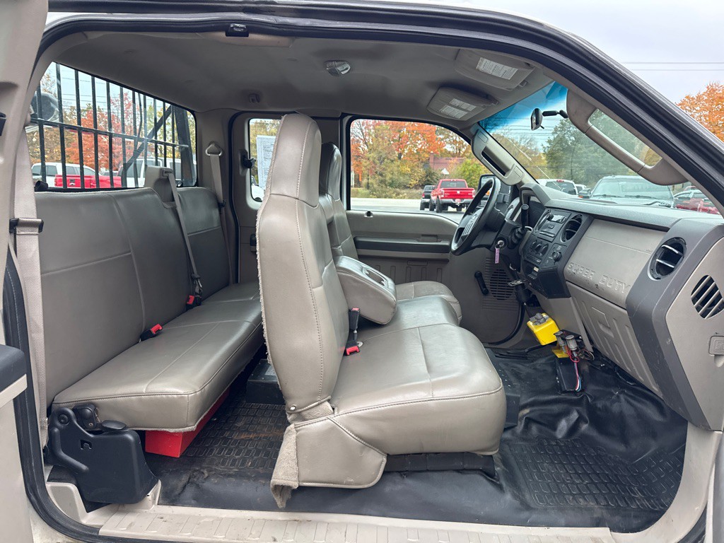 2008 Ford F-350 Image 14