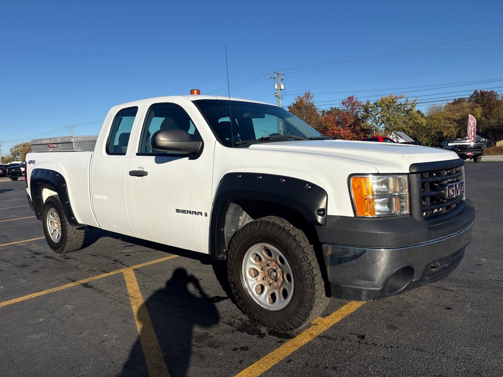 2007 GMC Sierra Image 4