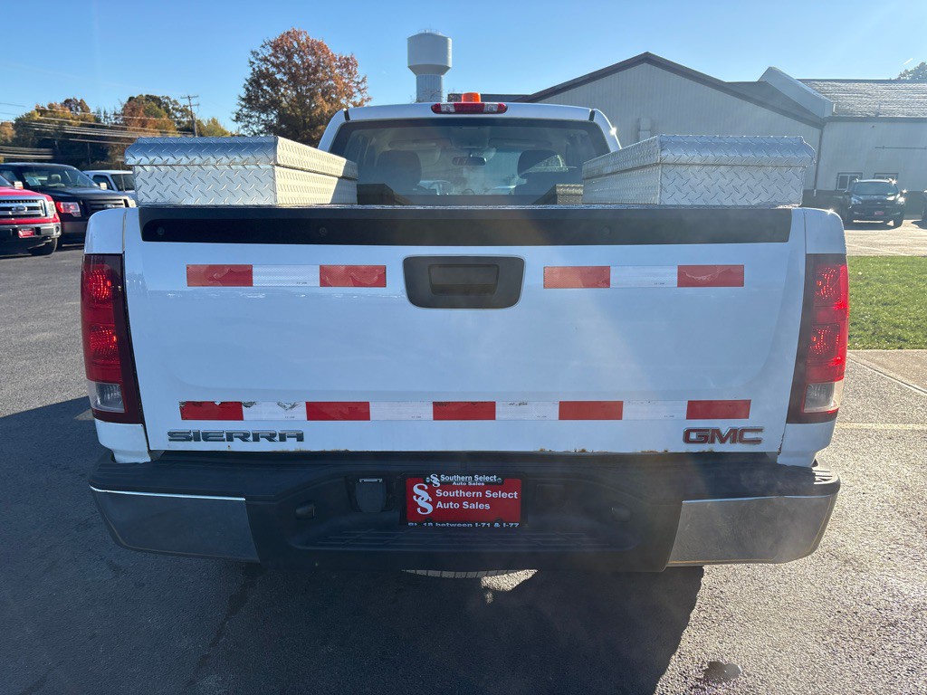 2007 GMC Sierra Image 7
