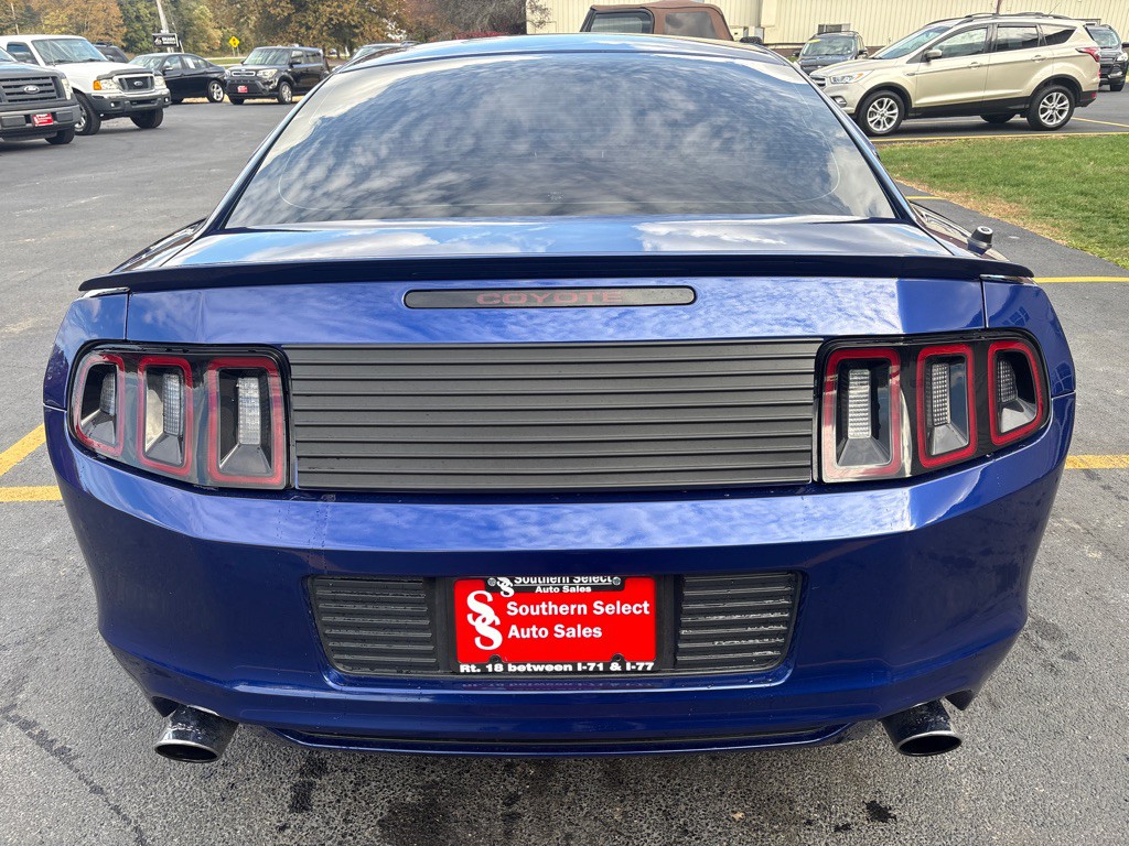 2013 Ford Mustang Image 7