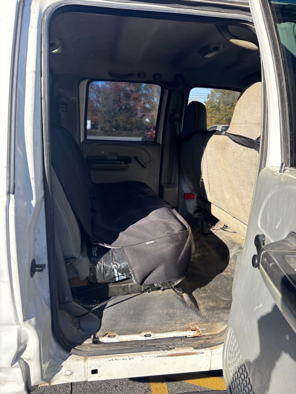 2006 Ford F-350 Image 12