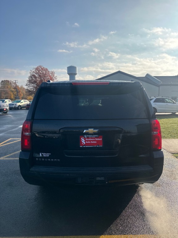 2015 Chevrolet Suburban Image 7
