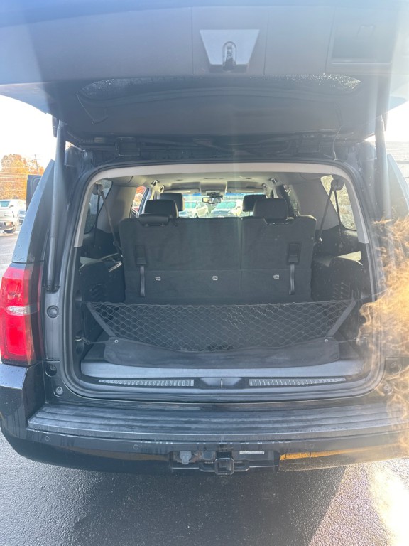 2015 Chevrolet Suburban Image 14