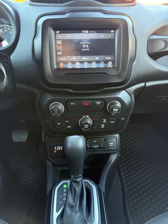 2019 Jeep Renegade Image 15