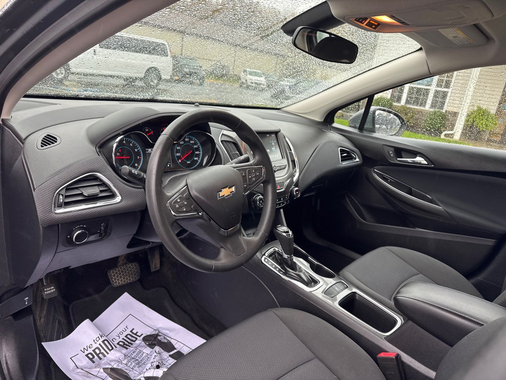 2018 Chevrolet Cruze Image 15