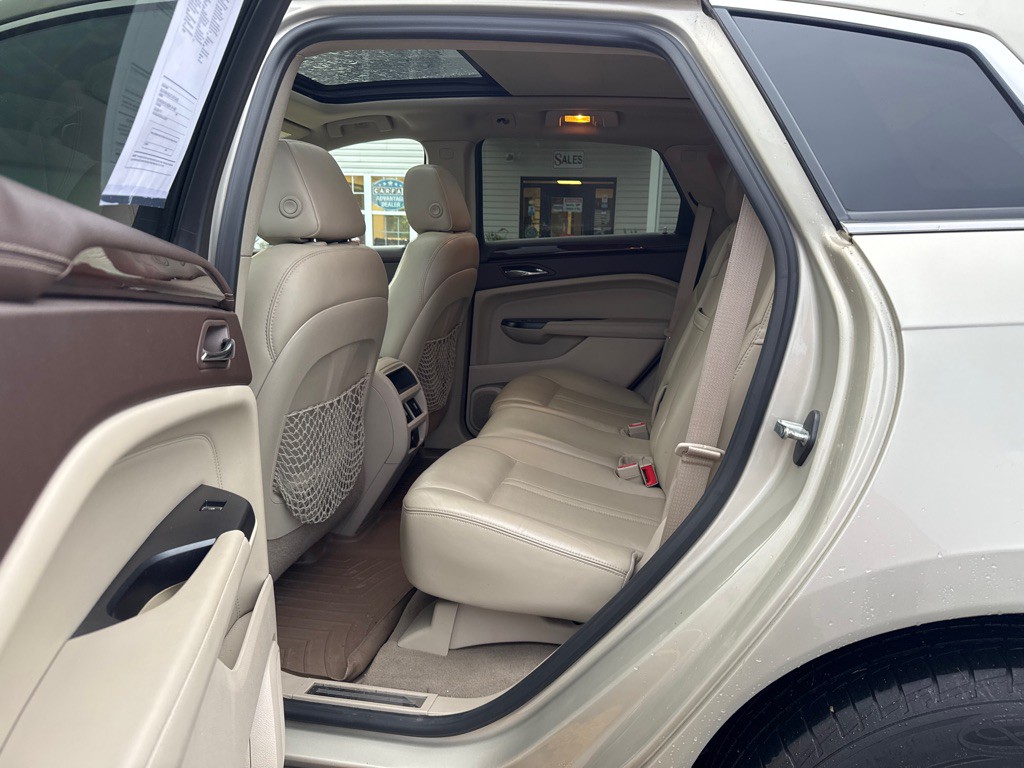 2015 Cadillac SRX Image 11