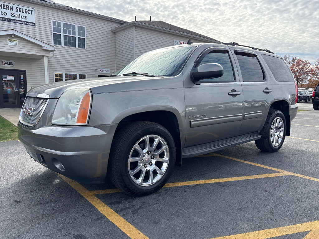 2009 GMC Yukon Image 2