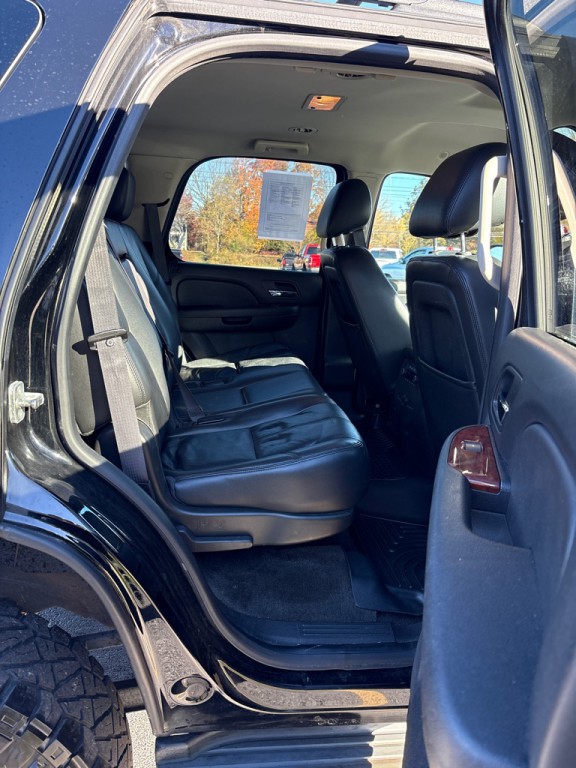 2013 Chevrolet Tahoe Image 12