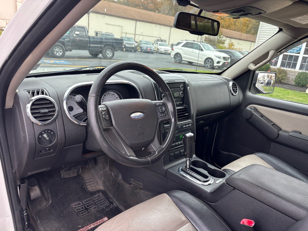 2008 Ford Explorer Image 13