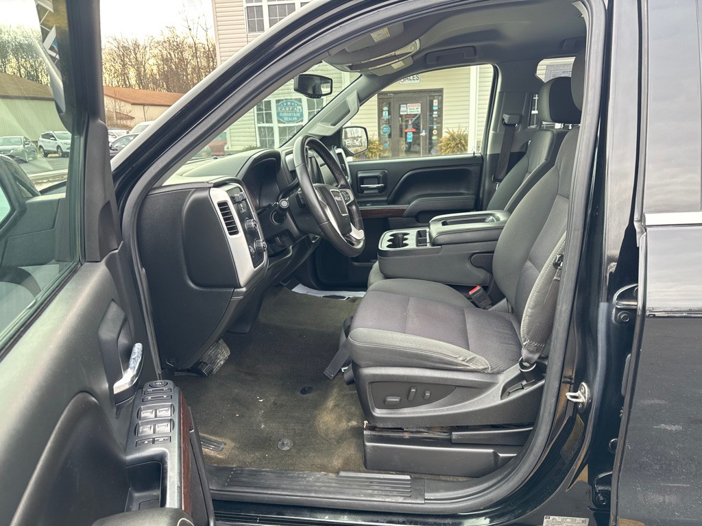 2015 GMC Sierra Image 11