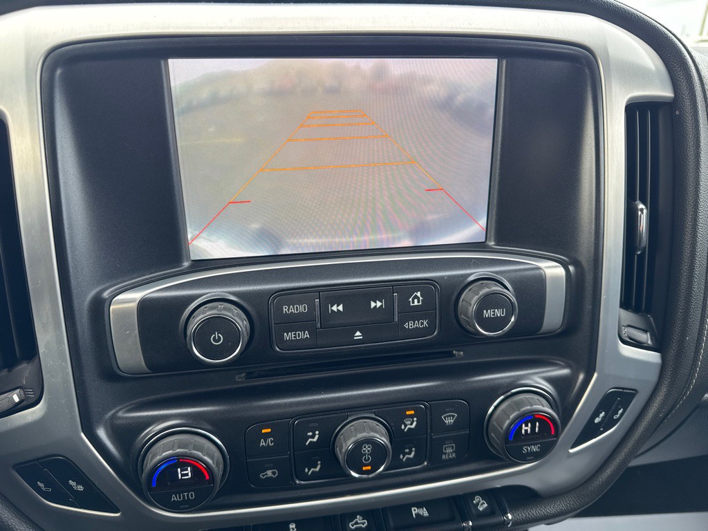 2015 GMC Sierra Image 17