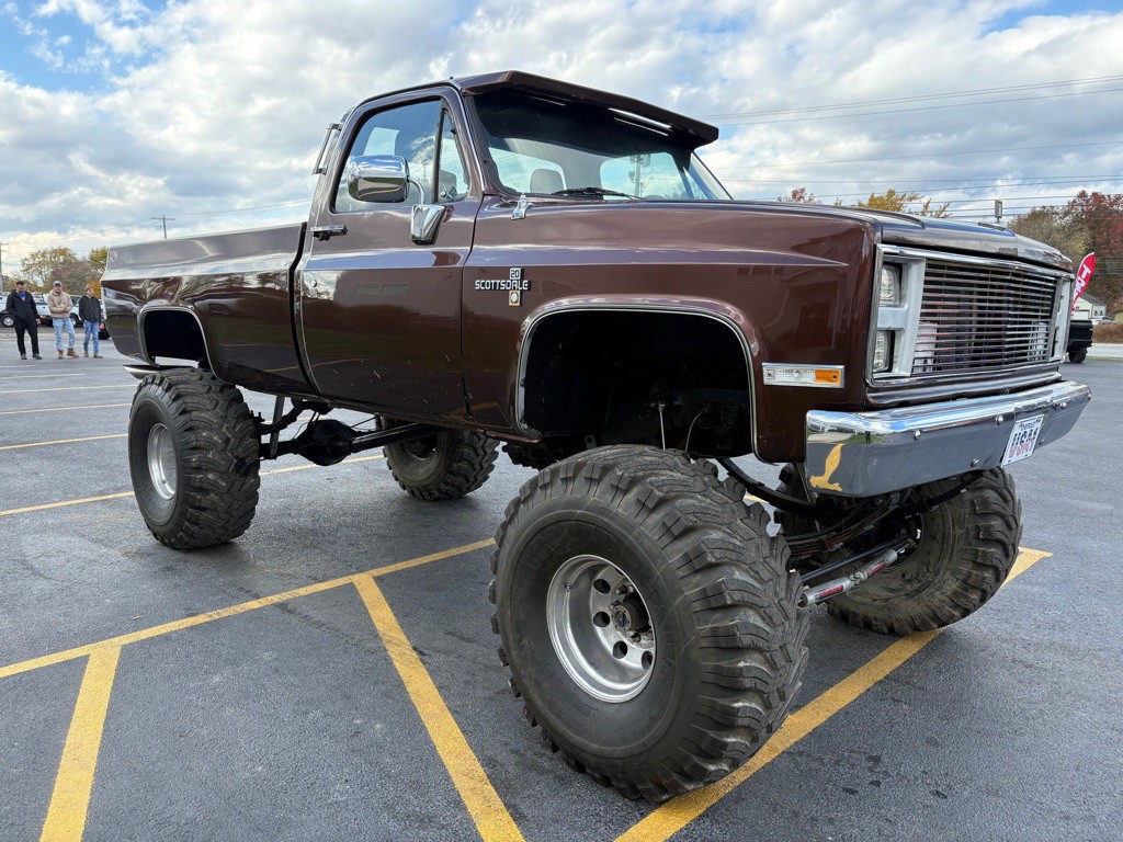 1984 Chevrolet C/K 10 Image 4