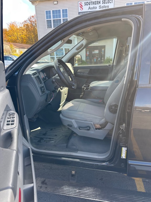 2007 Dodge Ram 1500 Image 12