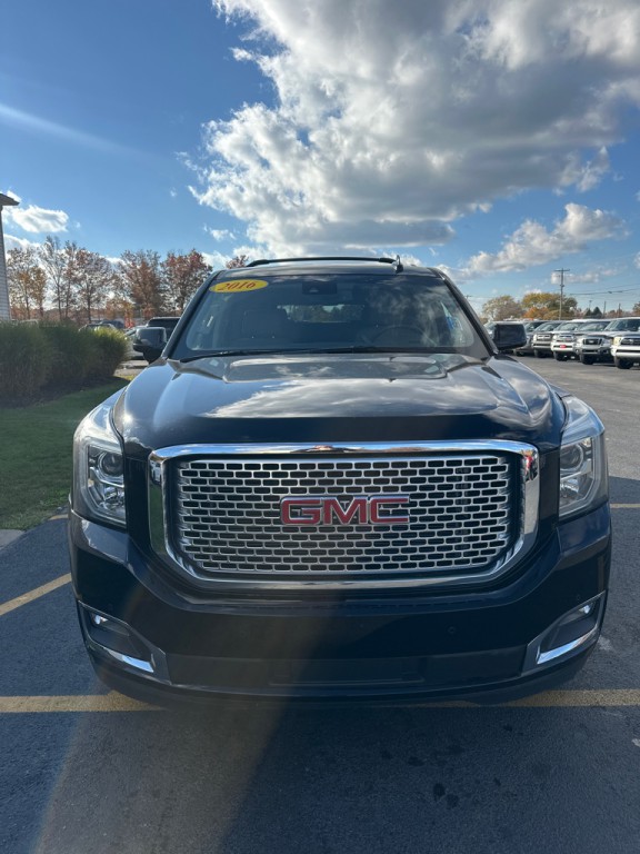 2016 GMC Yukon Image 3