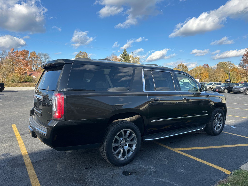 2016 GMC Yukon Image 6