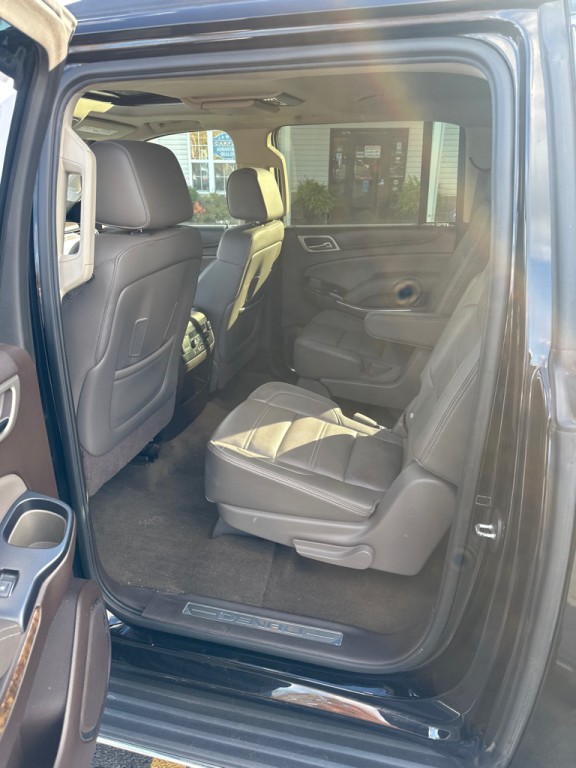 2016 GMC Yukon Image 11