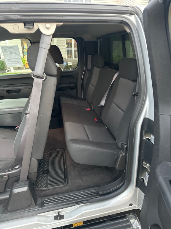 2012 Chevrolet Silverado 1500 Image 11