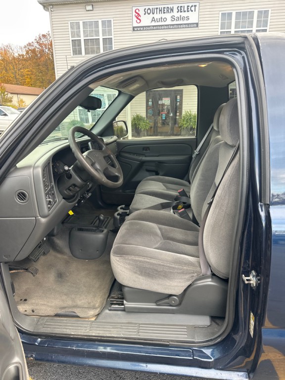 2005 GMC Sierra Image 11