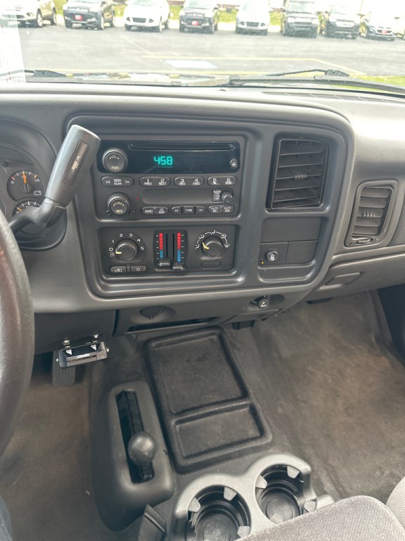 2005 GMC Sierra Image 13